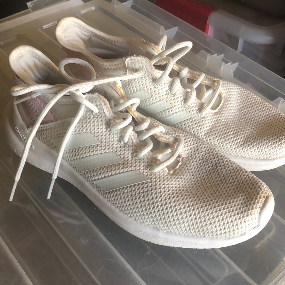 Woman’s shoes